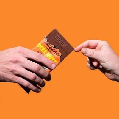 Feastables MrBeast Deez Nutz Chocolate Bar 60 gm_img_6