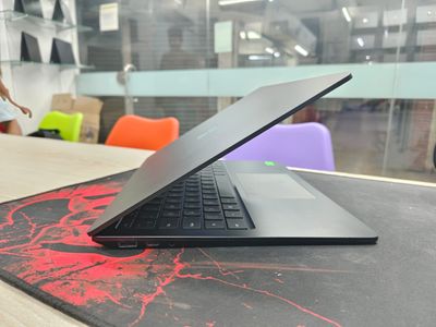 Microsoft Surface Laptop 3 | Core i5 10th Gen | 8GB RAM 256 SSD | 13.5-inch 2K Touch Display_img_4