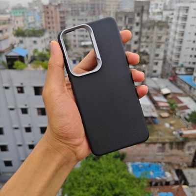 Honor 200 Premium silicone soft cover with camera bump design_img_4