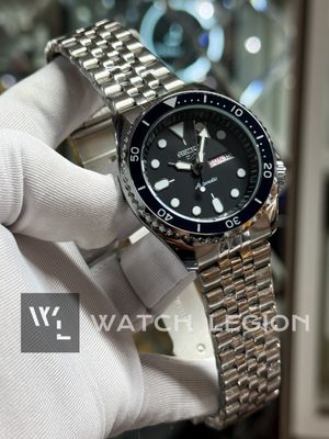 SEIKO 5 SPORTS SKX BLACK DIAL SWEEP_img_0