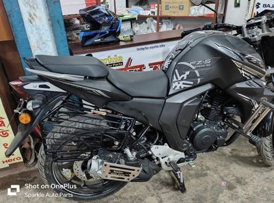 Premium Saddle Stay / Touring Setup For Yamaha Fzs V2_img_2