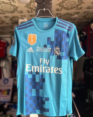 Real Madrid 2017-2018 teal third jersey_img_0