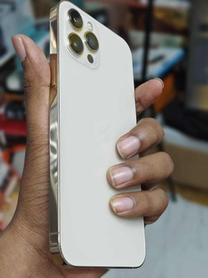 Iphone 12 Pro Max ( used)_img_4