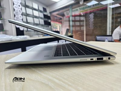 HP EliteBook 1040 G10. Core i7, 13th Generation. 16GB RAM, 512GB SSD. 14.1' Display._img_3