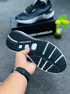 Under Armour HOVR x Phantom 3 Storm running (1:1)_img_4