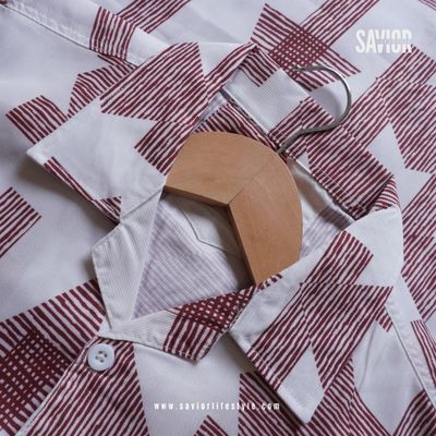 White and Red Print Drop Shoulder Cuban Shirt_img_1