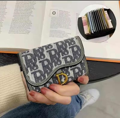 🌷✨ Taking Order's Dior Mini Walet 🌷✨_img_2