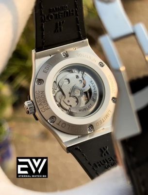 HUBLOT AUTOMATIC BLACK LEATHER TEXTURE BELT SILVER CASE_img_2