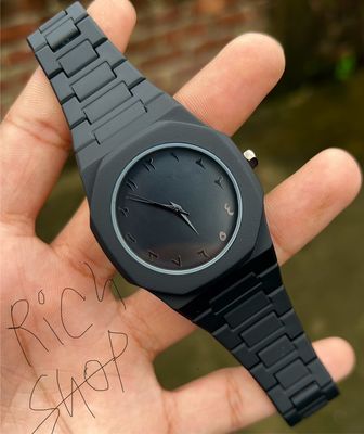 Arbic Black Aura Watch