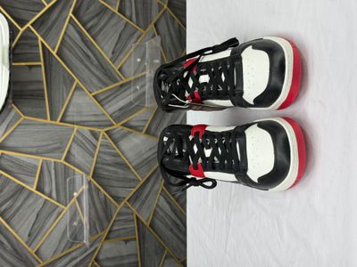 HIGH NEAK SNEAKERS black red and white_img_4
