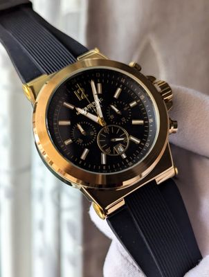 MK Chronograph Watch Golden_img_1