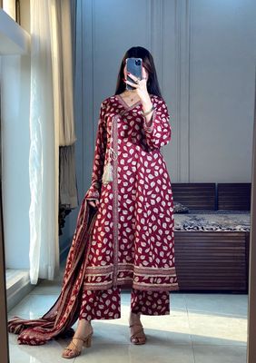 New Khaddar Gown Three Piece Set (2026 Eid Special)_img_0