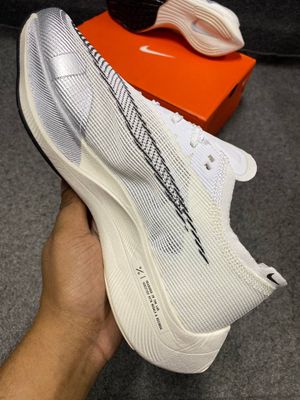 Nike Men’s ZoomX Vaporfly Next% 2 White_img_2