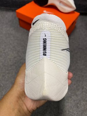 Nike Men’s ZoomX Vaporfly Next% 2 White_img_3