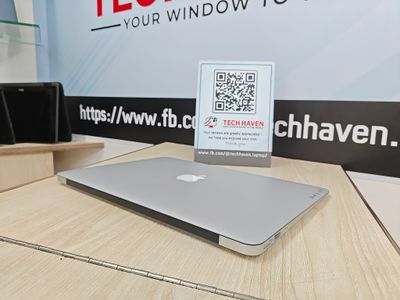 Apple MacBook Air 2017 | Core i5 8GB RAM 256GB SSD | 13.3-inch Display_img_3