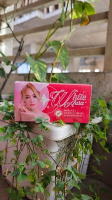 White Aura Miracle Carrot Soap_img_1