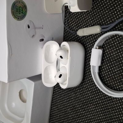 Airpods Pro 2nd Gen Made In Dubai Edition_img_6