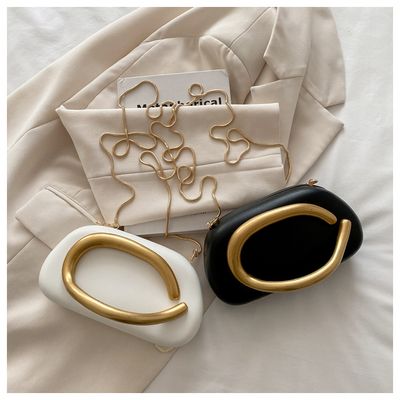 metel party clutch_img_11