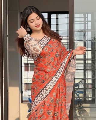 Arpita Bloom – Viral Digital Silk Sharee with Blouse Piece_img_2