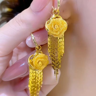 ✨ Golden Rose Glam Earrings ✨ রাজকীয় আভা আপনার প্রতিটি মুহূর্তে 🌸_img_0
