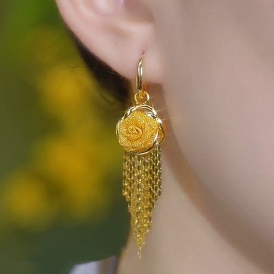 ✨ Golden Rose Glam Earrings ✨ রাজকীয় আভা আপনার প্রতিটি মুহূর্তে 🌸_img_1