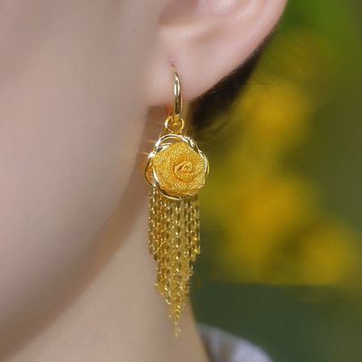 ✨ Golden Rose Glam Earrings ✨ রাজকীয় আভা আপনার প্রতিটি মুহূর্তে 🌸_img_2