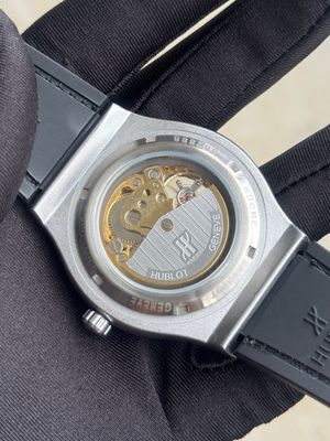 Hublot Automatic white dial_img_1