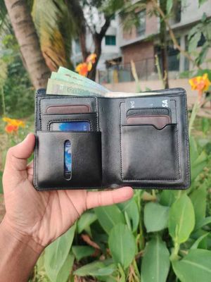 KROYSHALA Men's Leather Wallet - Black | Slim & Stylish Bifold_img_2