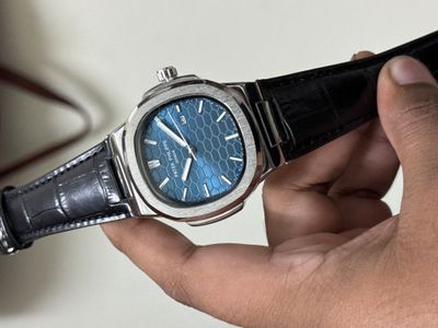 PATEK NAUTILUS HONEYCOM BLACK BELT BLUE DIAL SWEEP_img_0