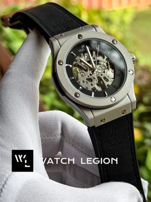 HUBLOT AUTO BELT GREY BLACK VELVET TEXTURE_img_1