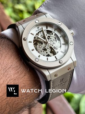 HUBLOT AUTO BELT GREY WHITE VELVET TEXTURE_img_2