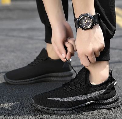 Premium Shadow Stripe Sneakers (Black) (C-03)_img_9