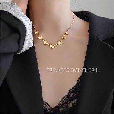 Daisy Floral Neckpiece_img_1