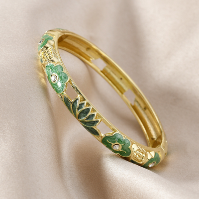 Green Lotus Bangle_img_0
