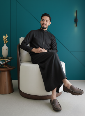 The Monochrome Special Black Collection: Premium Indonesian style Thobe - Black_img_2