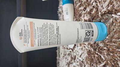 aveeno baby daily moisture lotion with prebiotic oat-227ml_img_1