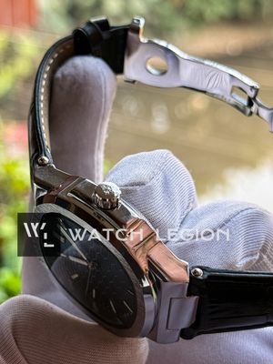 PATEK NAUTILUS HONEYCOMB BLACK BELT BLUE DIAL SWEEP_img_3