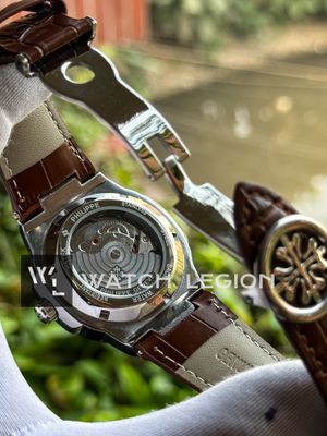 PATEK NAUTILUS HONEYCOMB BROWN BELT WHITE DIAL SWEEP_img_2