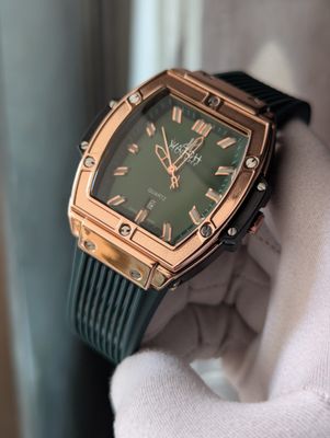 Hublot Square Green Quartz Watch_img_0