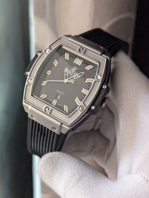 Hublot Square Black Face Quartz Watch_img_0