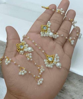 খুবই সিম্পল এর মধ্যে গর্জিয়াসKundan Jewelleryসাথে টানাও থাকবে দুল থাকবে টিকলি থাকবে_img_0