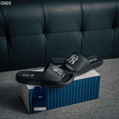 MLB New York Yankees Slides_img_2