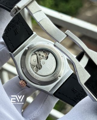 HUBLOT AUTOMATIC BROWN BELT RG CASE BLACK BEZEL_img_1