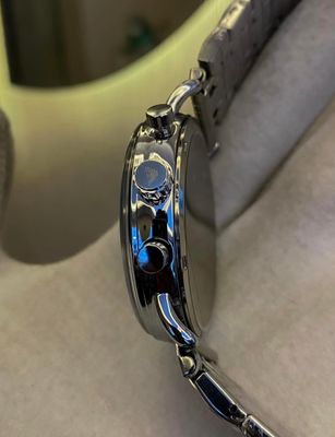 Emporio Armani Oval Glass Simple Gray Dial Slim AA Grade Chain_img_3