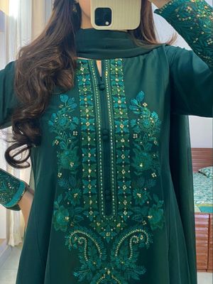 Green Gol Gown Dress_img_1