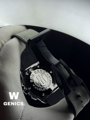 Hublot Black Engraved Green Belt AA Grade_img_2