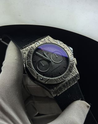 Hublot Silver Engrave Black Dial AA Grade_img_0