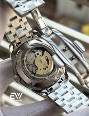 TISSOT AUTOMATIC  WHITE DIAL SILVER CASE_img_1