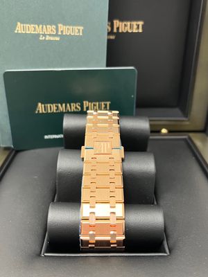 Audemars Piguet ROYAL OAK SELFWINDING CHRONOGRAPH “50TH ANNIVERSARY”  Master Grade_img_4