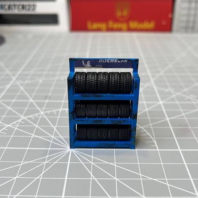 1:64 Michelin/Continental Tire Rack_img_1